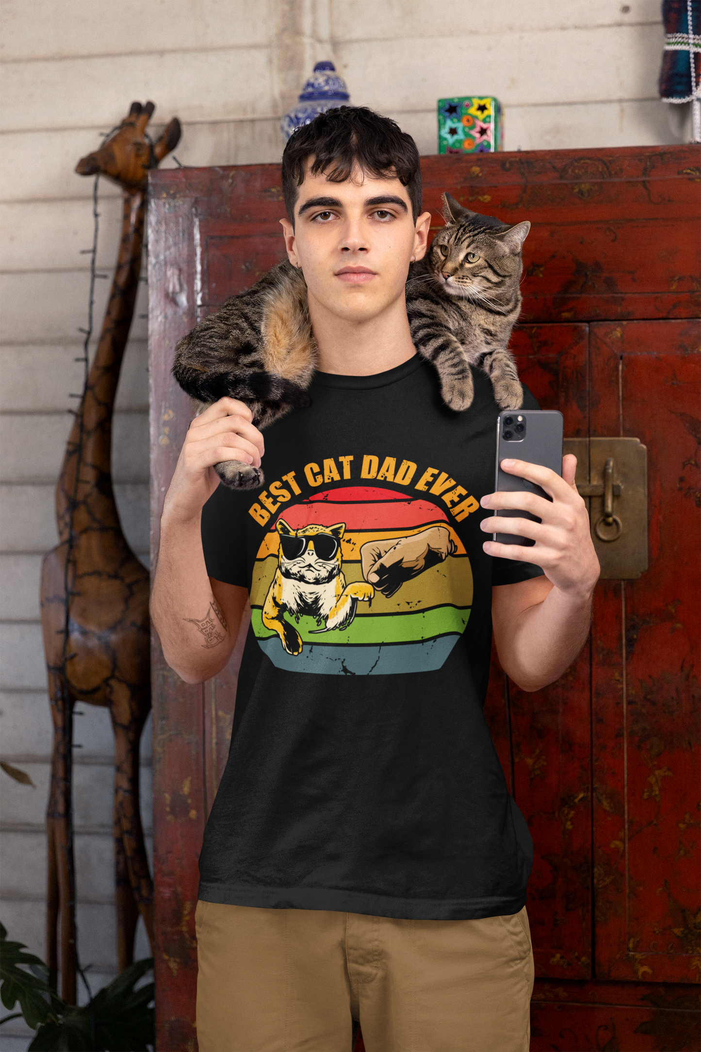 Best Cat Dad Ever T-Shirt – Funny Cat Lover Gift for Men – Cool Cat Dad Tee for Father’s Day or Birthday