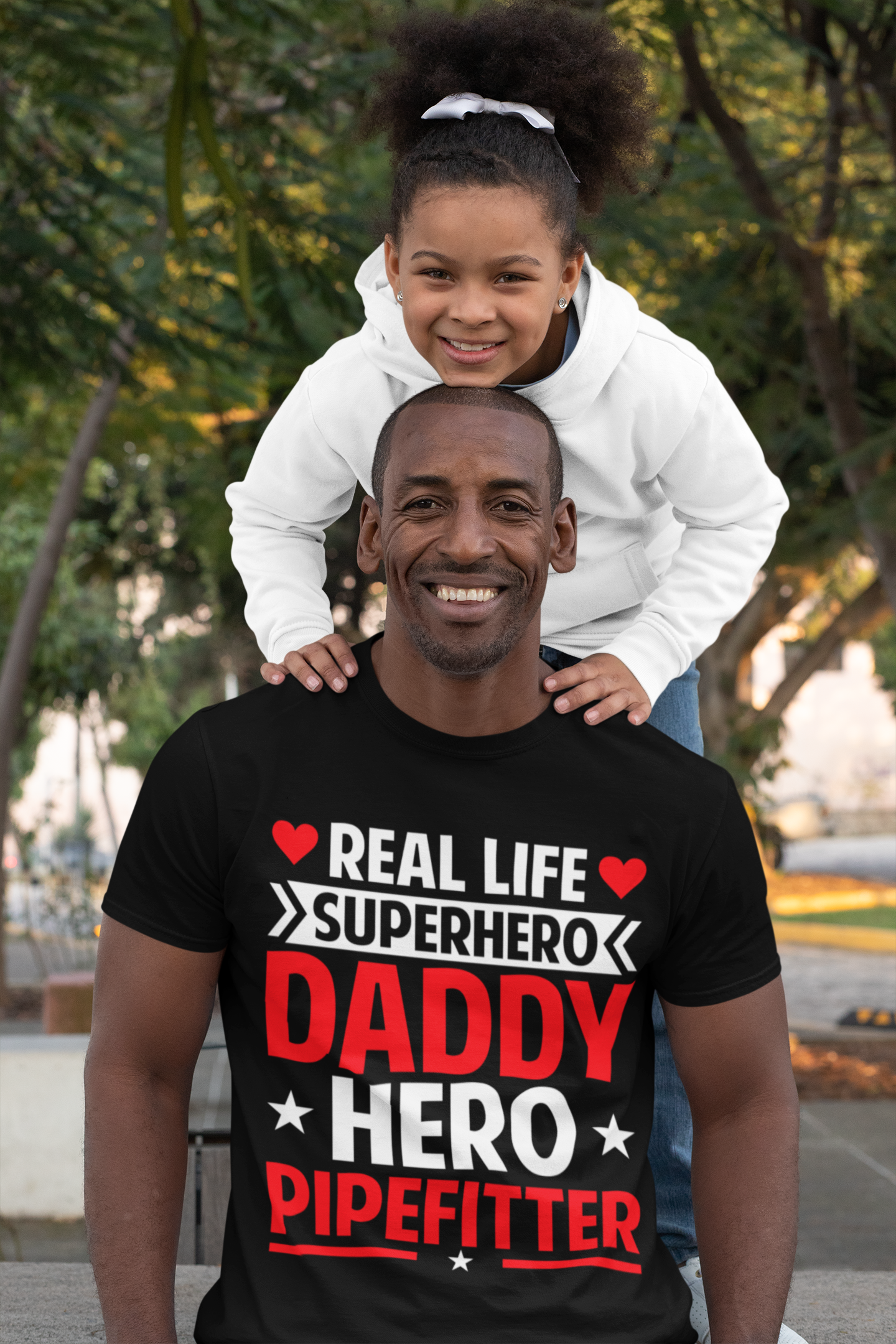 Real Life Superhero Pipefitter Daddy T-Shirt – Funny Gift for Pipefitters, Tradesmen & Blue-Collar Dads – Workwear Tee