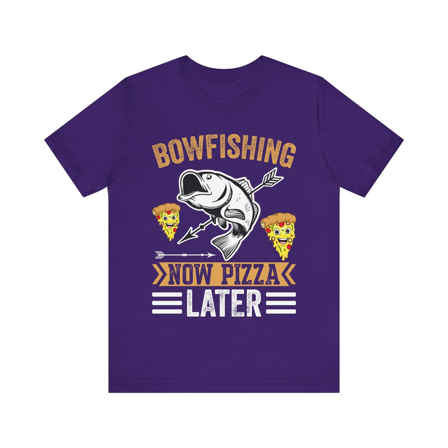 Bowfishing Now Pizza Later T-Shirt – Funny Bowfishing Shirt for Men – Archery Fishing Tee for Outdoorsmen & Pizza Lovers